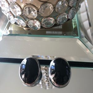 Mexico sterling & Onyx earrings.